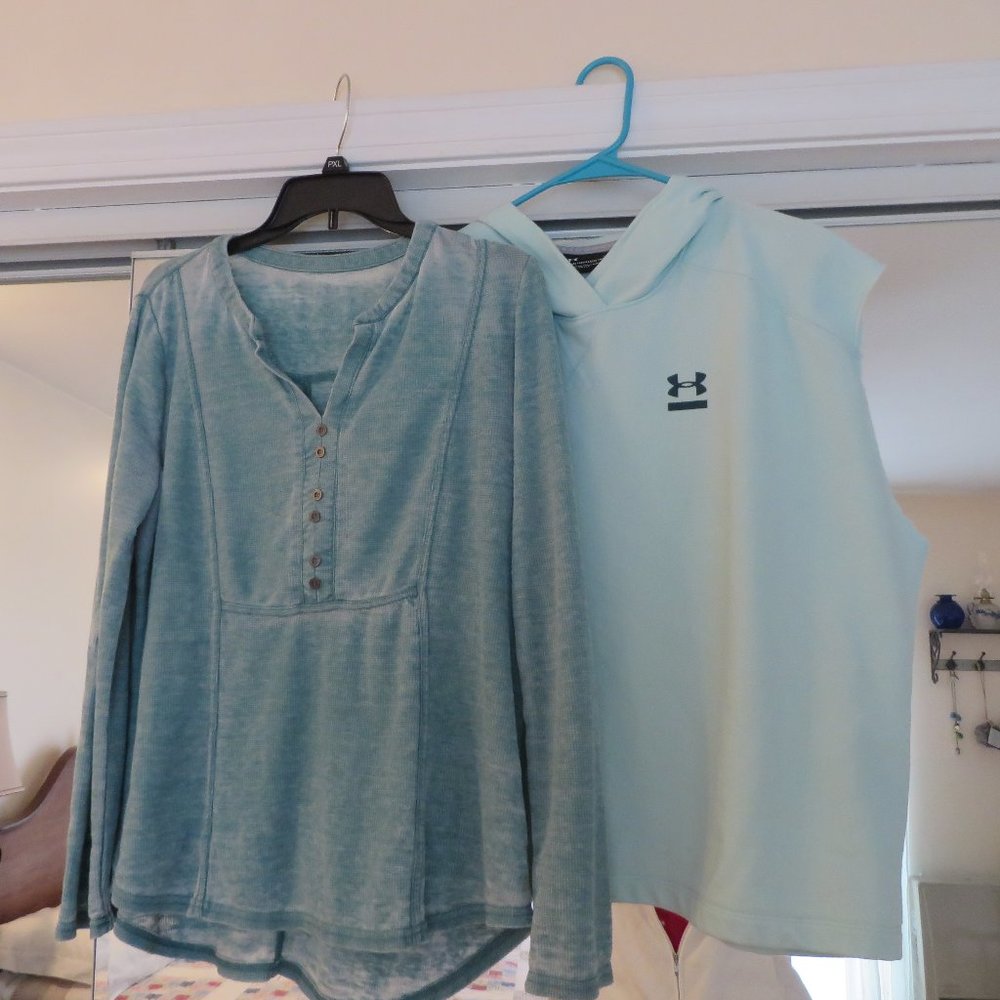 Under Armour sleeveless hoodie - Aqua XL